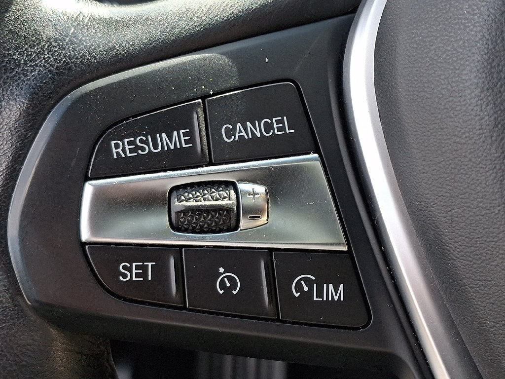 2022 BMW 3 Series 330i xDrive Premium & Driving Assistance Package