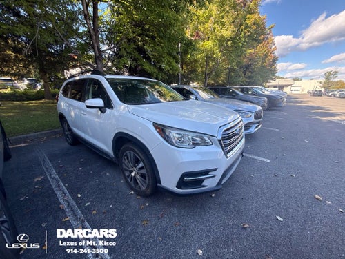 2019 Subaru Ascent Premium w/ Moonroof & Navigation
