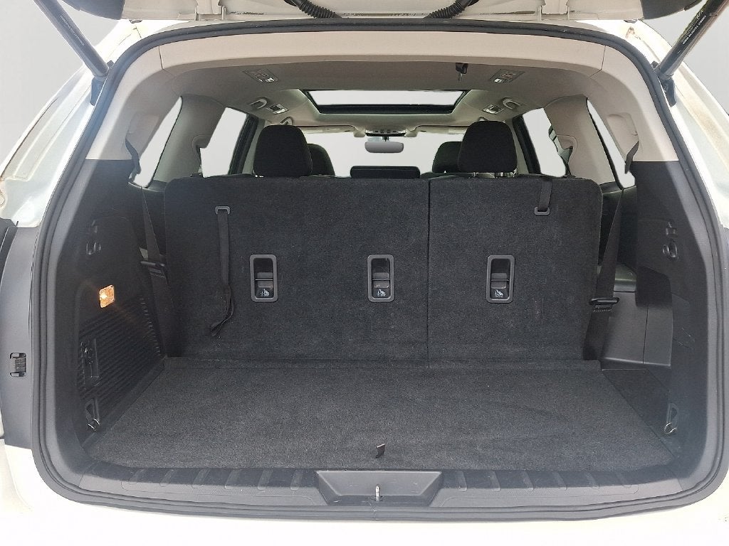 2019 Subaru Ascent Premium w/ Moonroof & Navigation
