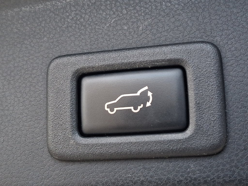 2019 Subaru Ascent Premium w/ Moonroof & Navigation