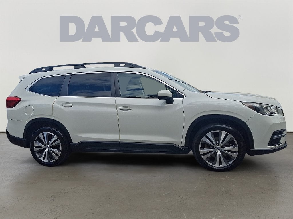2019 Subaru Ascent Premium w/ Moonroof & Navigation
