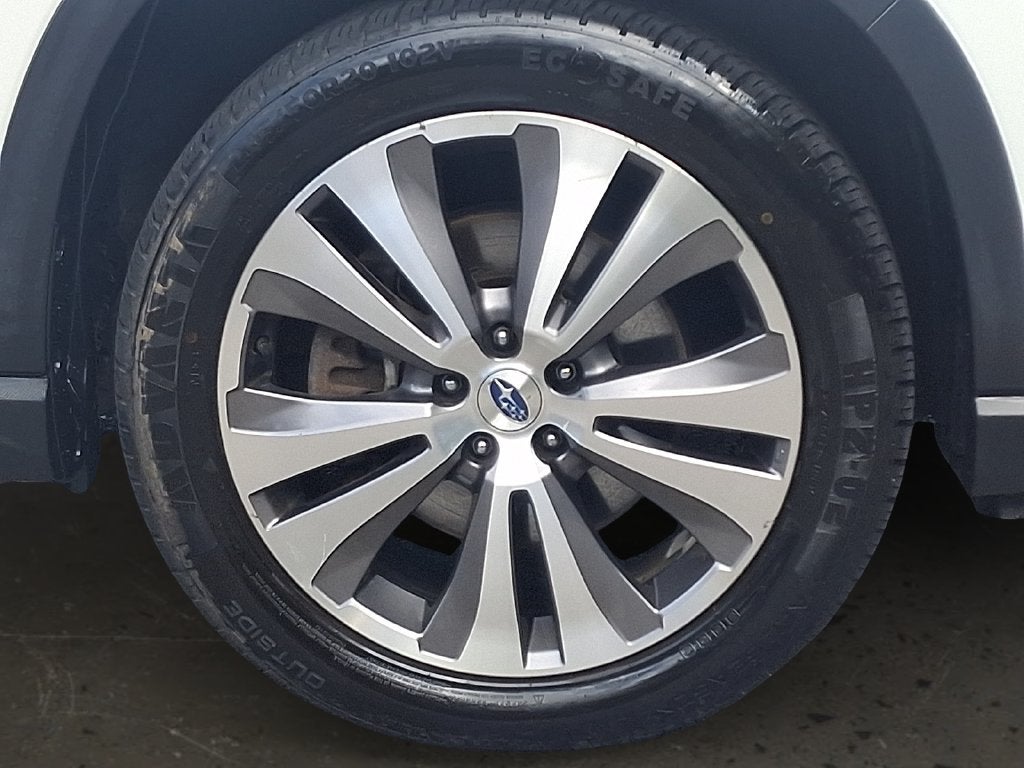 2019 Subaru Ascent Premium w/ Moonroof & Navigation