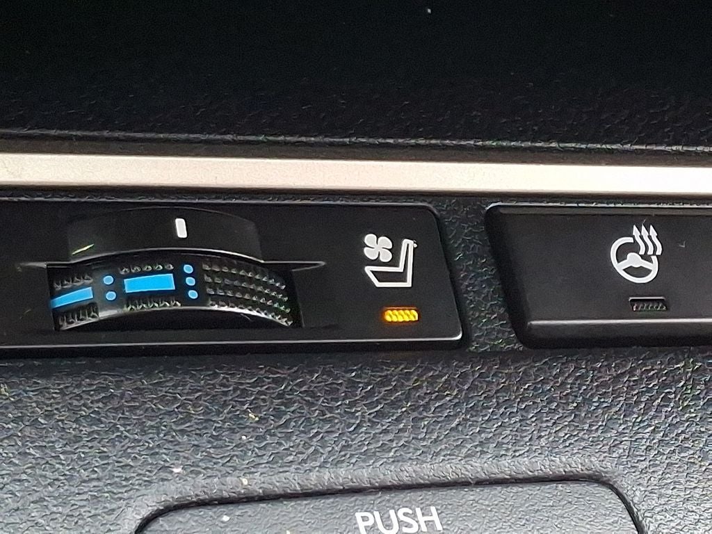 2018 Lexus ES 350 350 Premium Package w/ Navigation