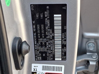 2024 Toyota Highlander Platinum w/ Tow Hitch