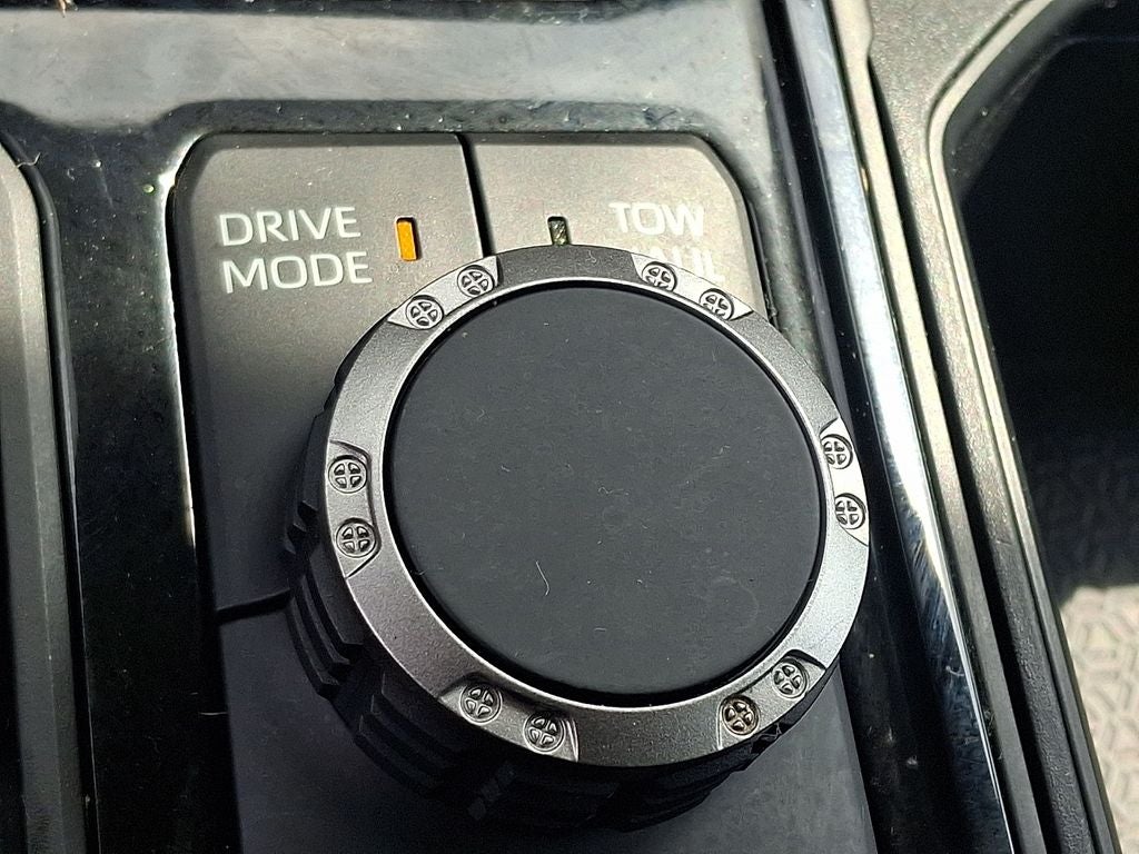 2024 Toyota Tundra SR5 w/ Convenience Package