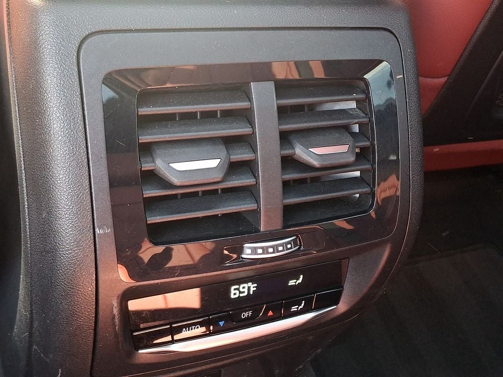 2023 BMW X3 xDrive30i w/ Convenience Package