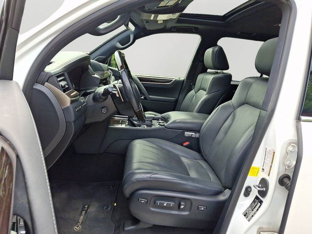 2021 Lexus LX 570 570 w/ Sport Package
