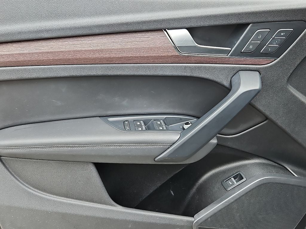 2021 Audi Q5 45 Premium Plus quattro