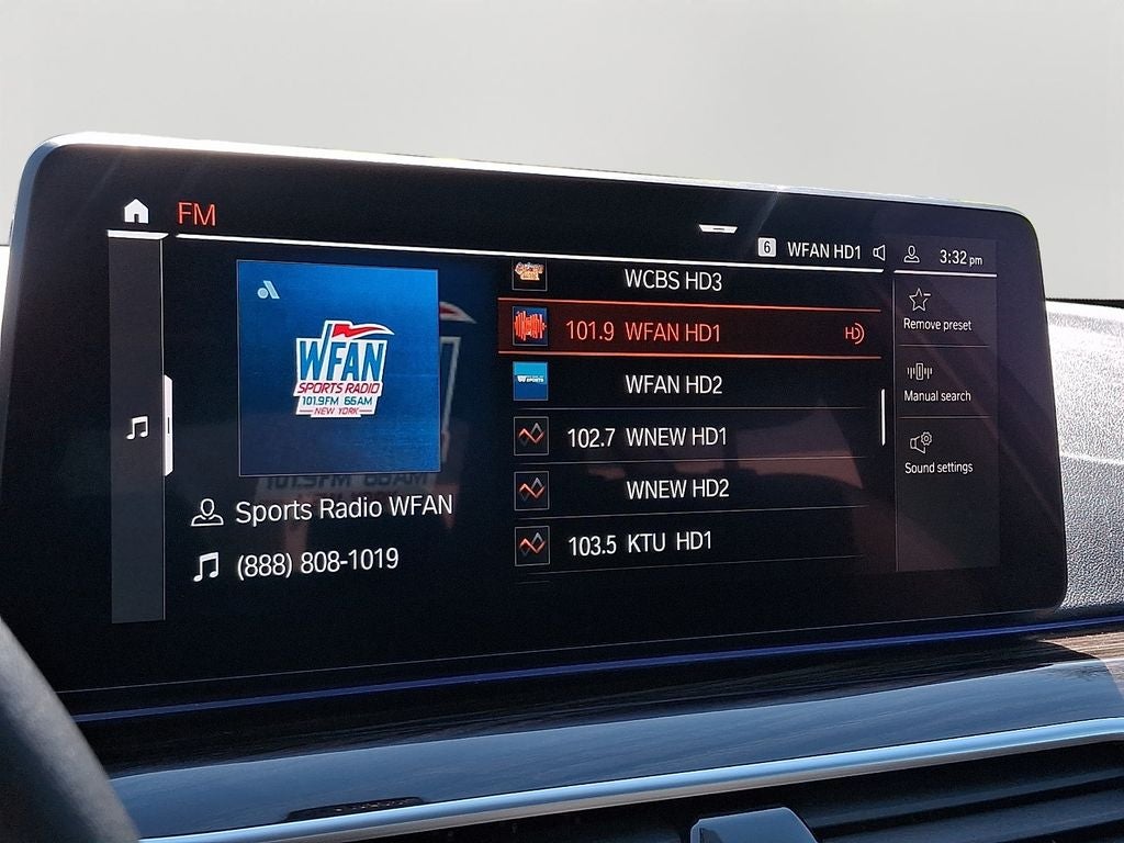 2023 BMW 5 Series 540i xDrive w/ Premium Package