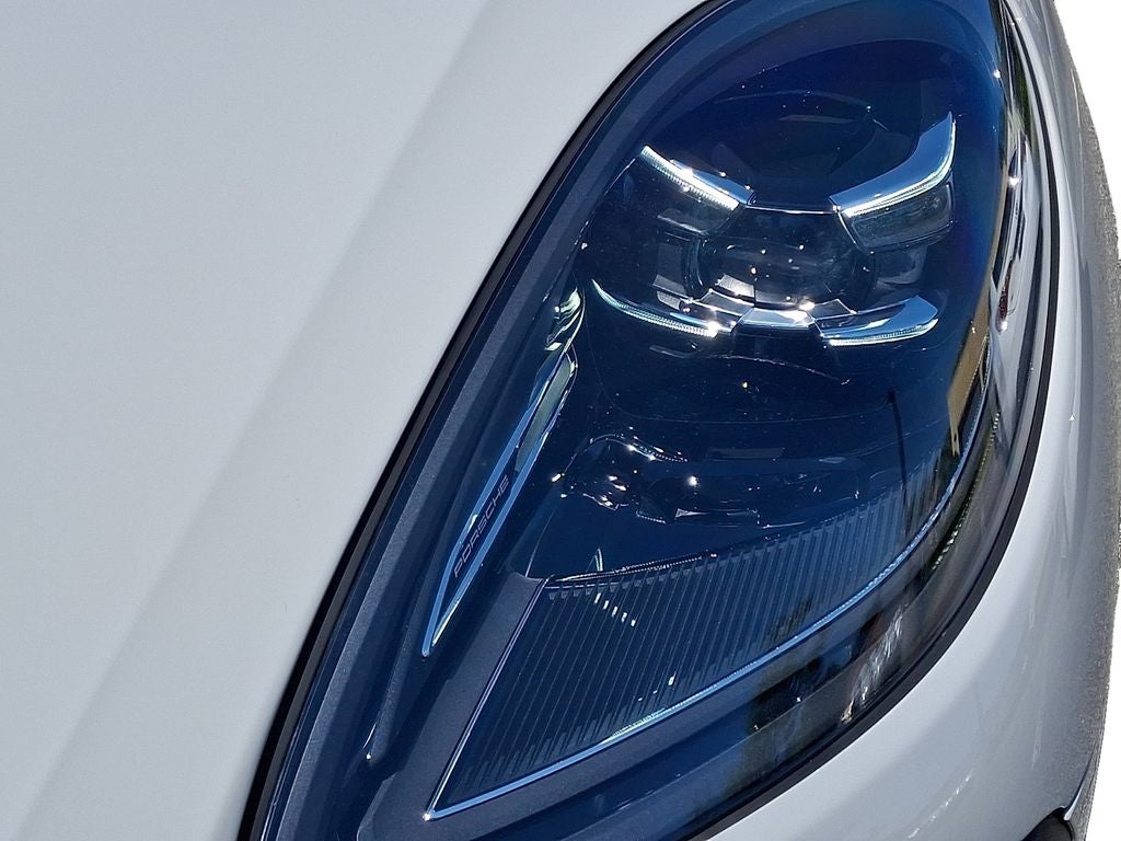 2024 Porsche Macan S