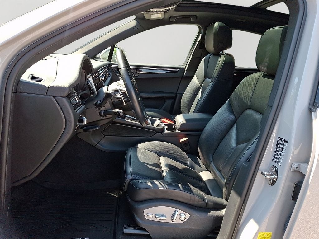 2024 Porsche Macan S