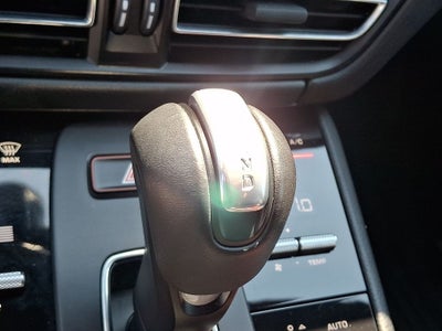 2024 Porsche Macan S