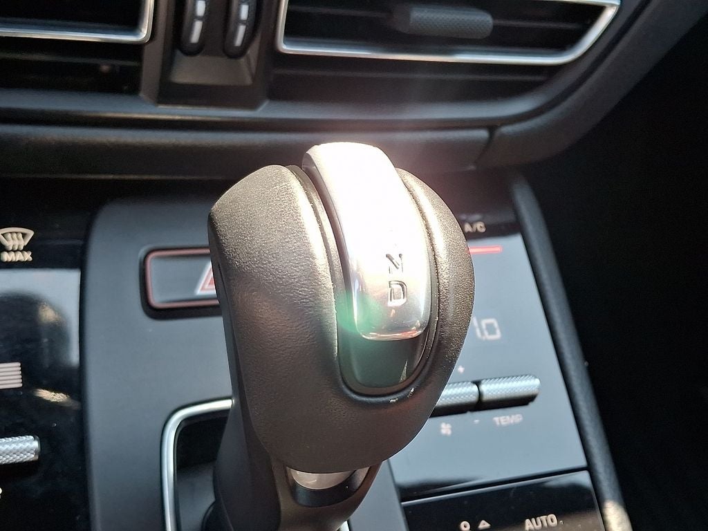 2024 Porsche Macan S