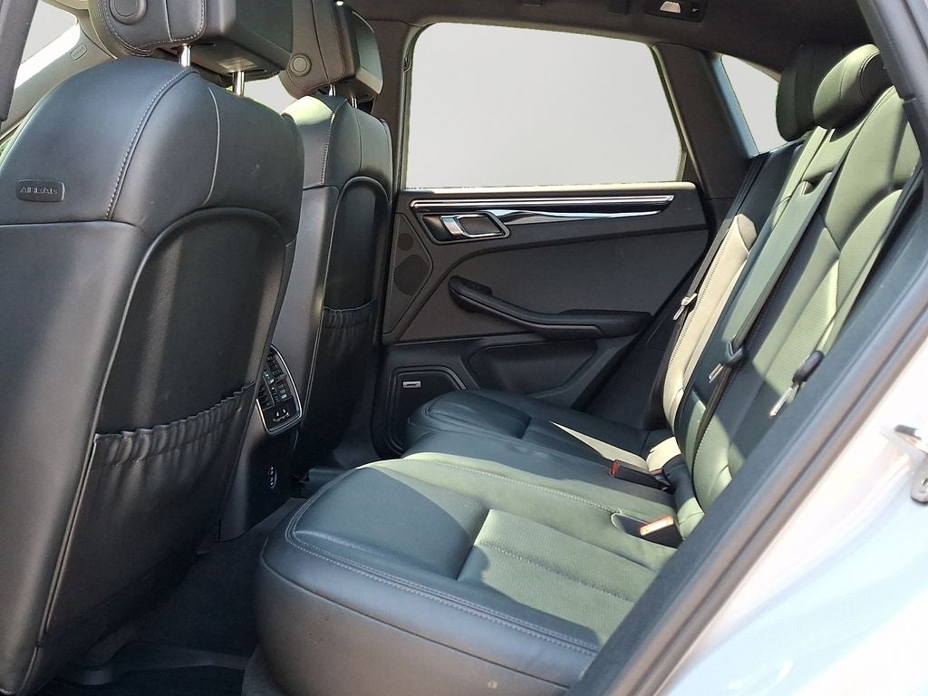 2024 Porsche Macan S