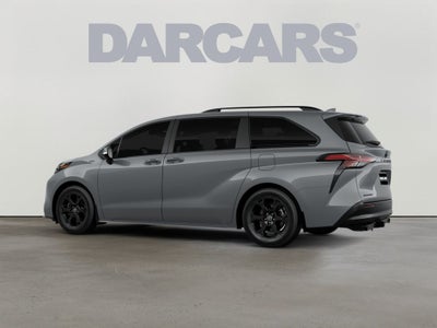 2026 Toyota Sienna Woodland Edition 7 Passenger