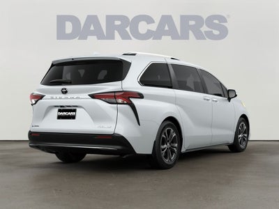 2026 Toyota Sienna Platinum 7 Passenger