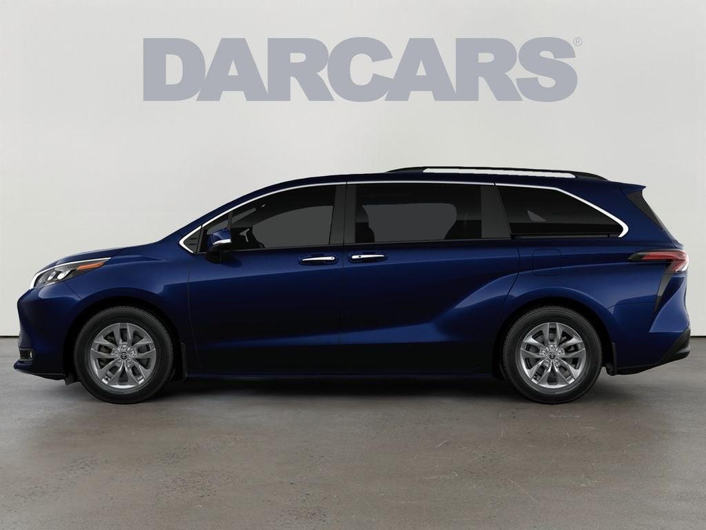 2026 Toyota Sienna XLE 8 Passenger