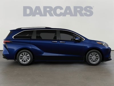 2026 Toyota Sienna XLE 8 Passenger