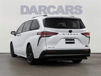 2026 Toyota Sienna Woodland Edition 7 Passenger