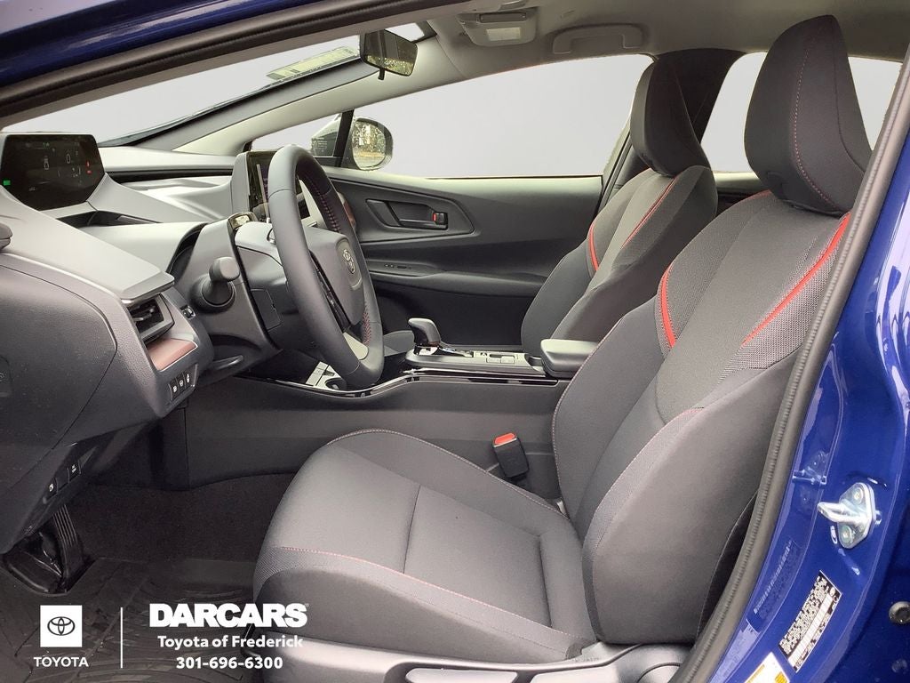 2026 Toyota Prius Plug-In Hybrid SE