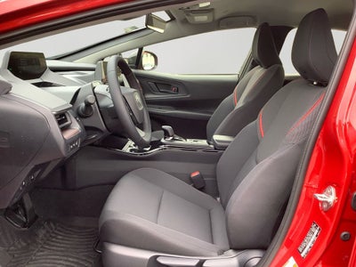 2026 Toyota Prius Plug-In Hybrid SE