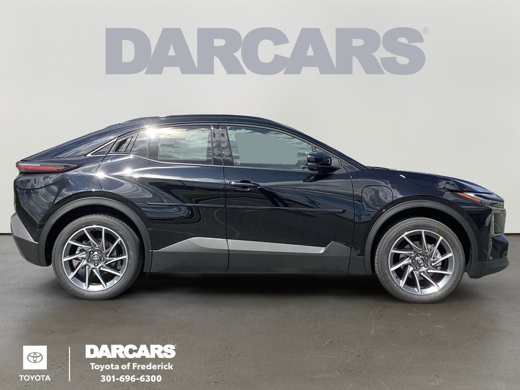 2026 Toyota C-HR XSE