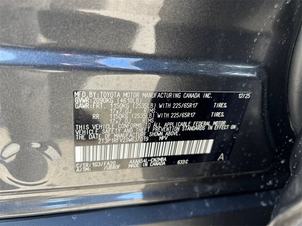 2025 Toyota RAV4 XLE