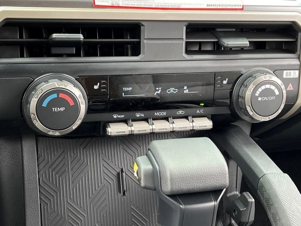 2025 Toyota Tacoma SR5