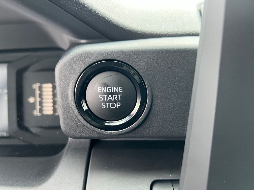 2025 Toyota Tacoma SR