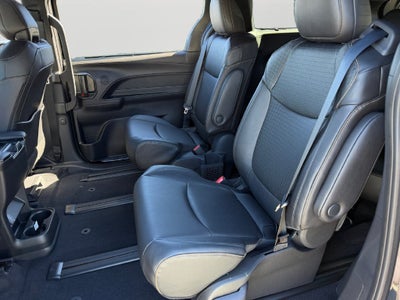 2026 Toyota Sienna Woodland Edition 7 Passenger
