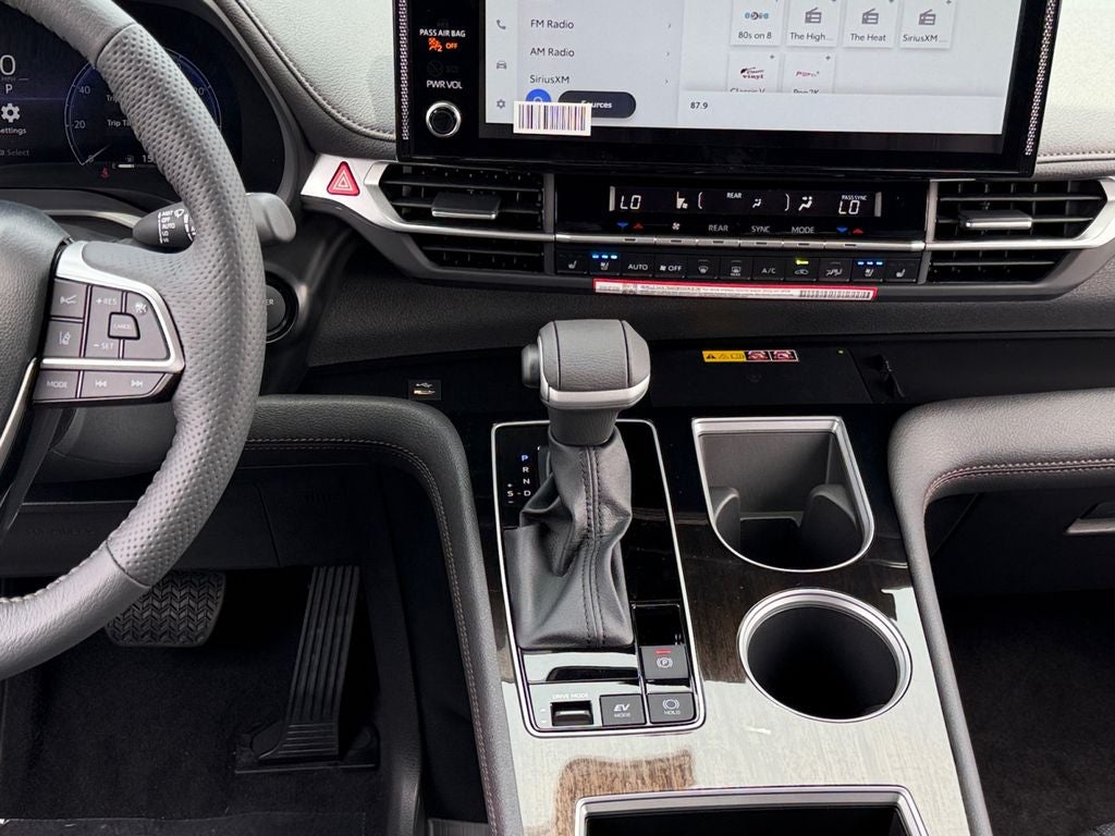 2026 Toyota Sienna Platinum 7 Passenger