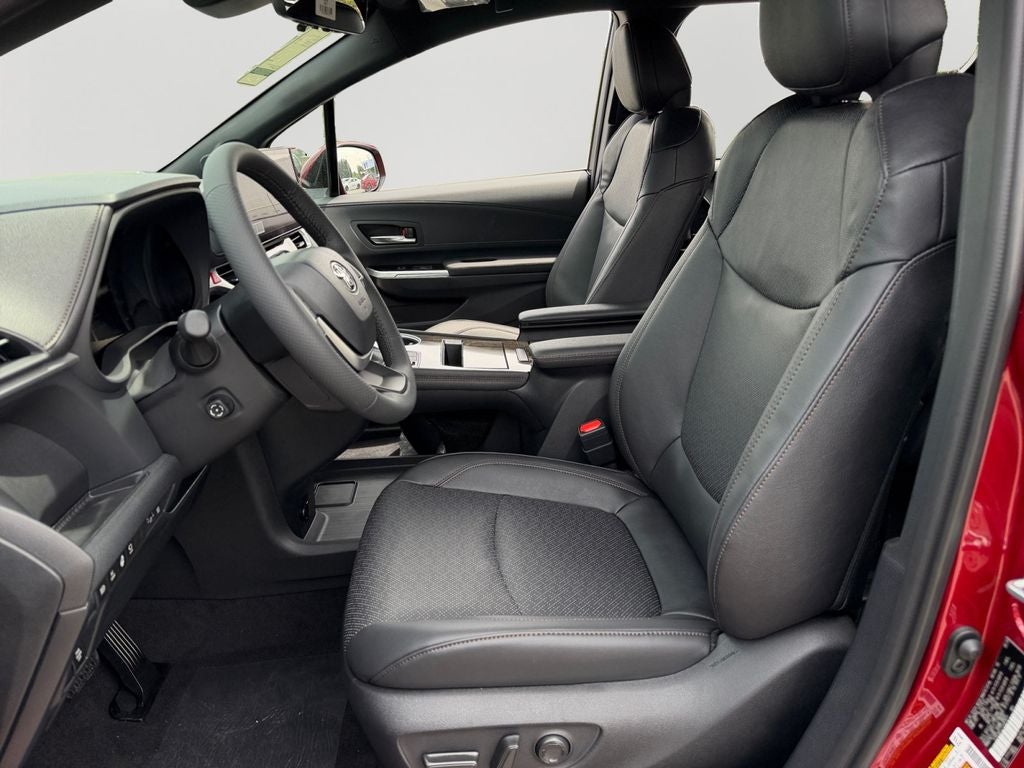 2026 Toyota Sienna Platinum 7 Passenger