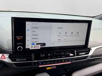 2026 Toyota Sienna Platinum 7 Passenger