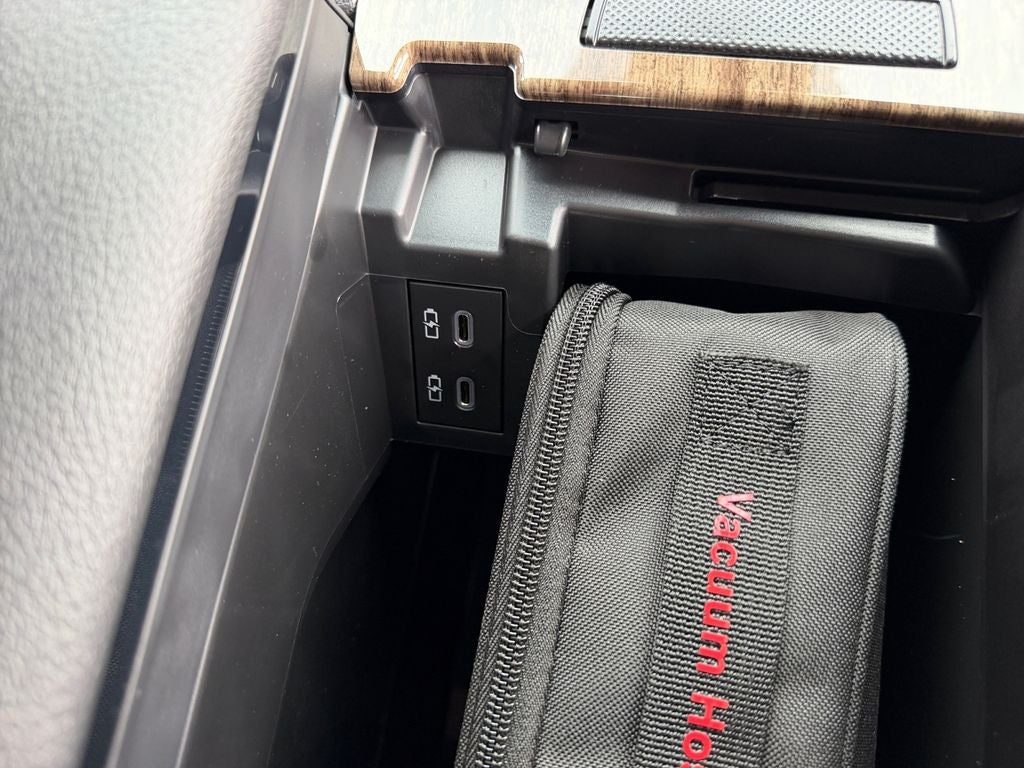 2026 Toyota Sienna Platinum 7 Passenger