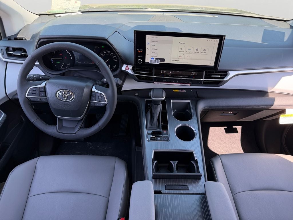 2026 Toyota Sienna XLE 7 Passenger