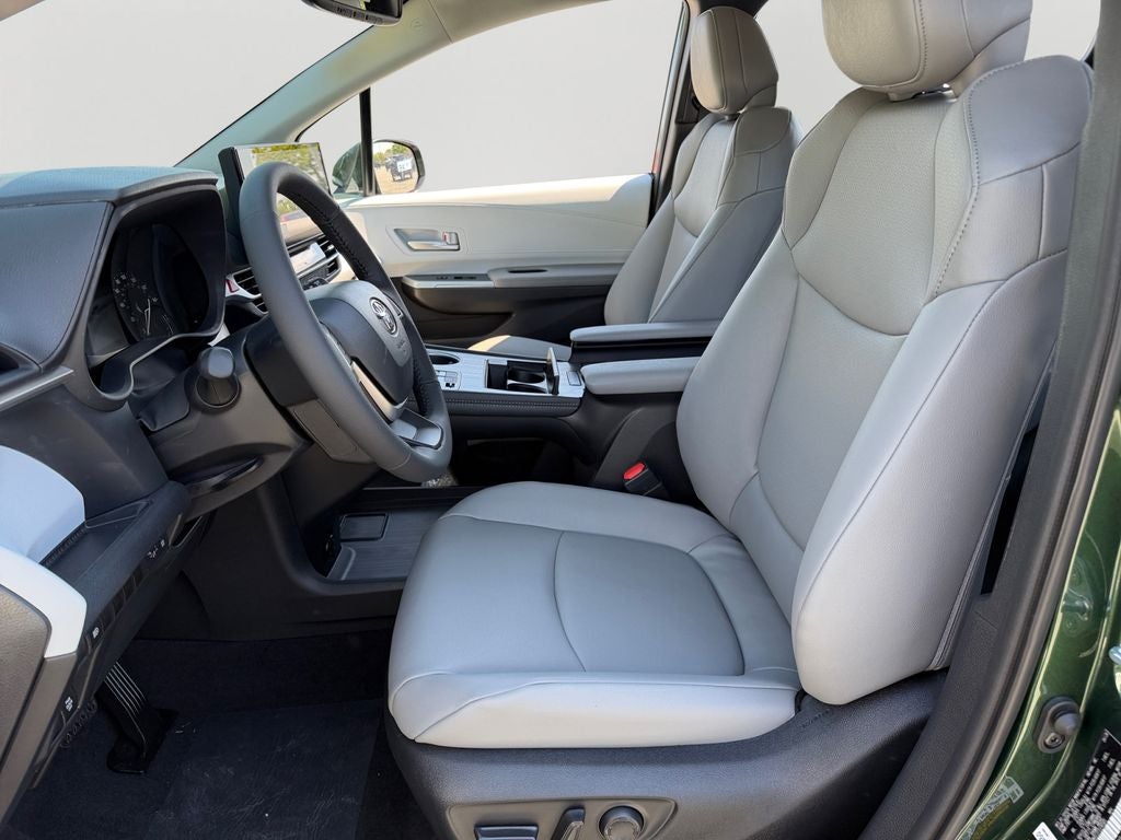 2026 Toyota Sienna XLE 7 Passenger