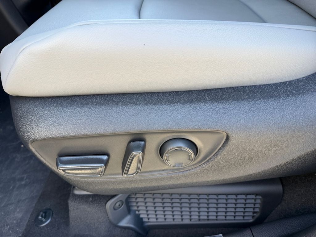 2026 Toyota Sienna XLE 7 Passenger