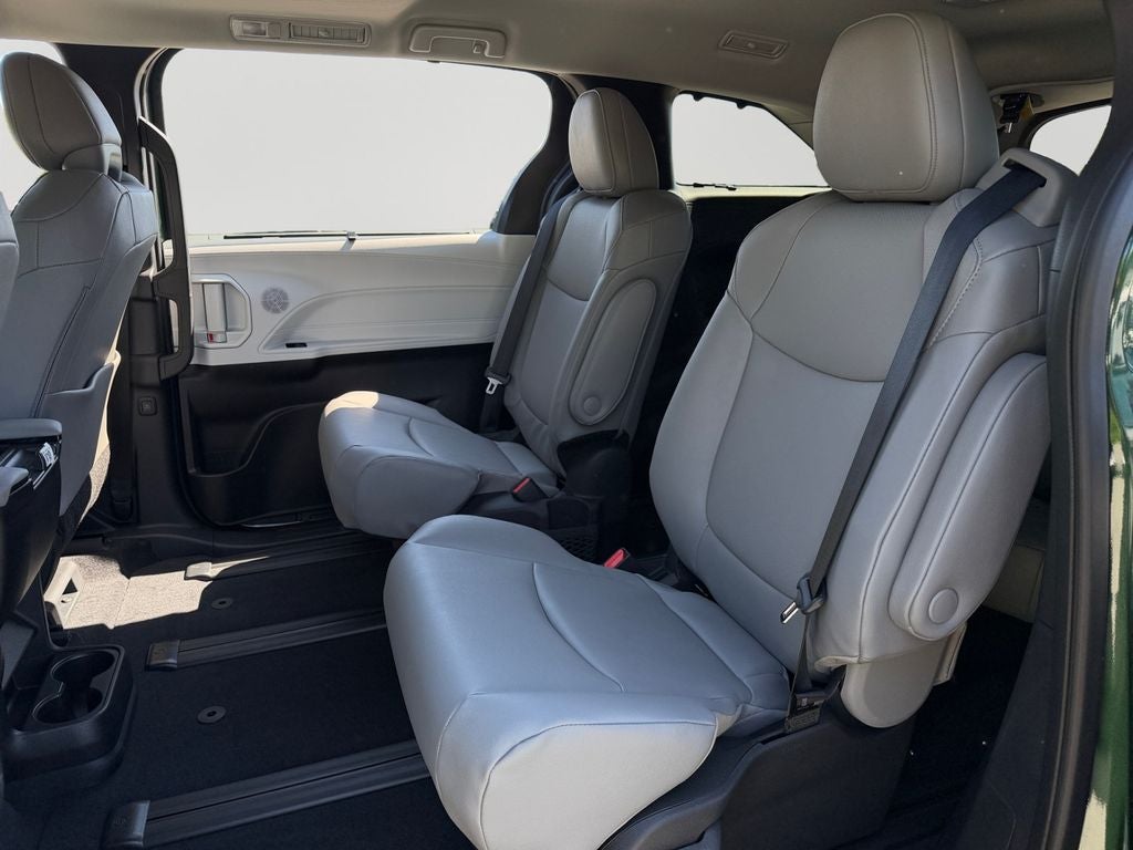 2026 Toyota Sienna XLE 7 Passenger