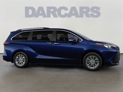 2026 Toyota Sienna XLE 7 Passenger