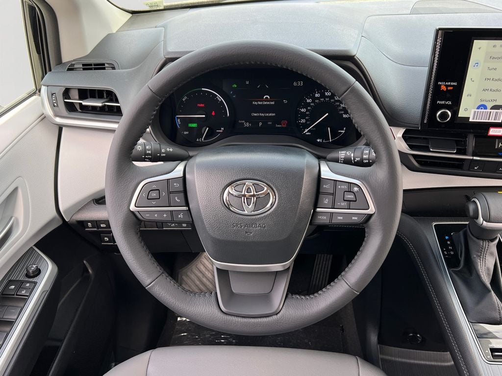 2025 Toyota Sienna XLE 7 Passenger