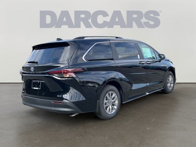2025 Toyota Sienna XLE 7 Passenger