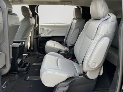 2025 Toyota Sienna XLE 7 Passenger
