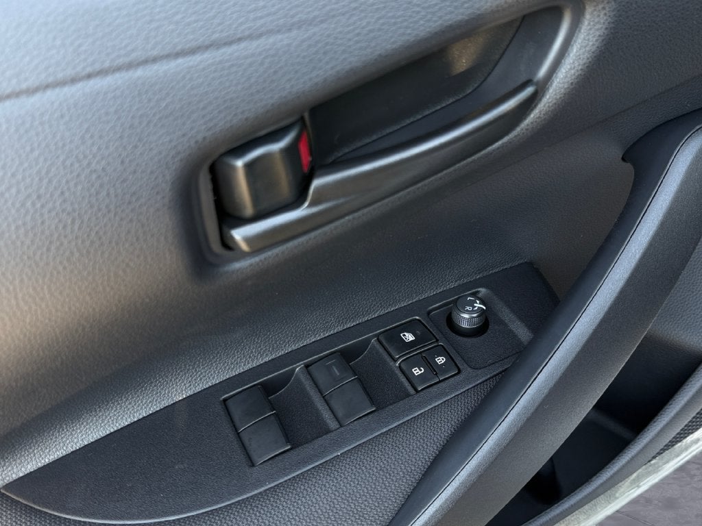 2027 Toyota Corolla LE