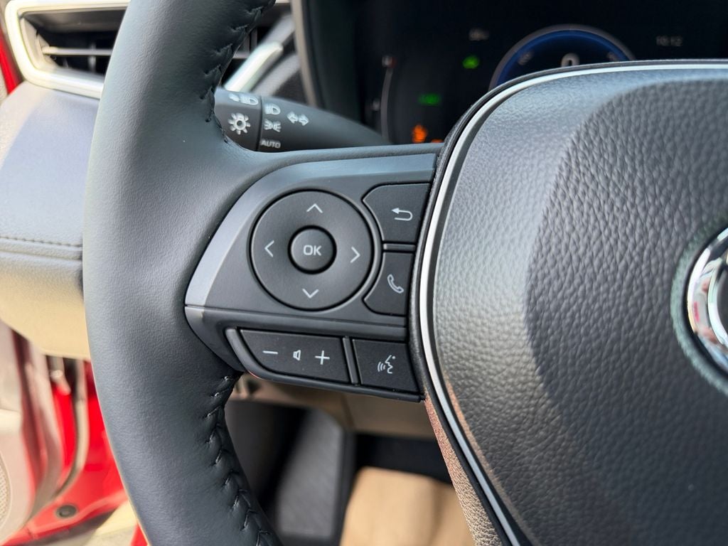 2026 Toyota Corolla Cross Hybrid SE