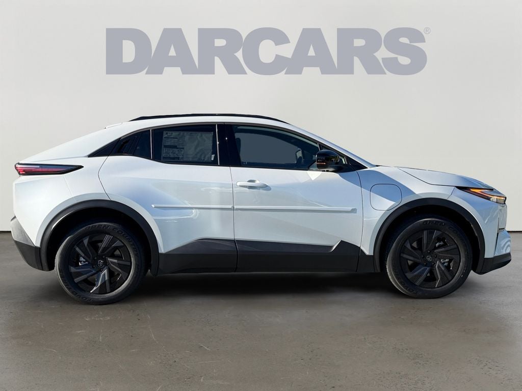 2026 Toyota C-HR SE
