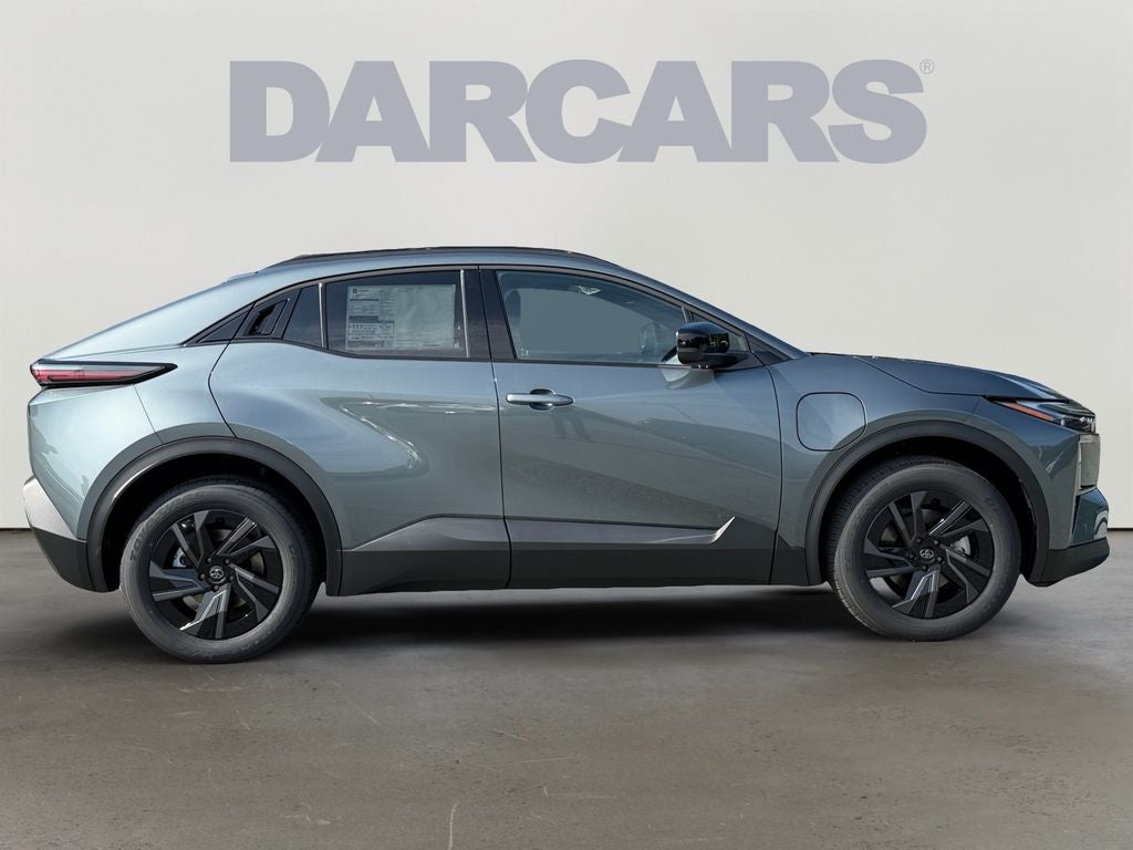 2026 Toyota C-HR SE
