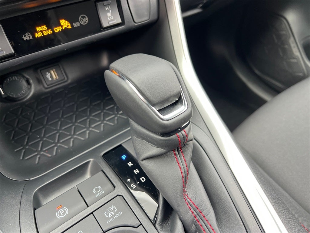 2025 Toyota RAV4 Plug-In Hybrid SE