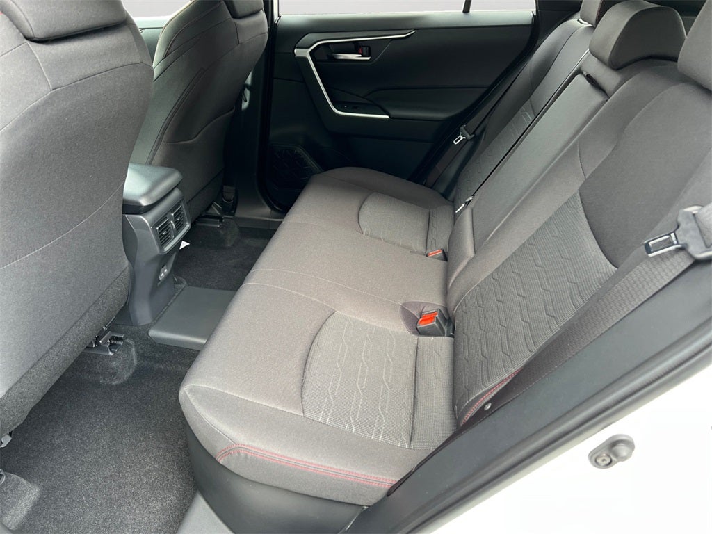 2025 Toyota RAV4 Plug-In Hybrid SE