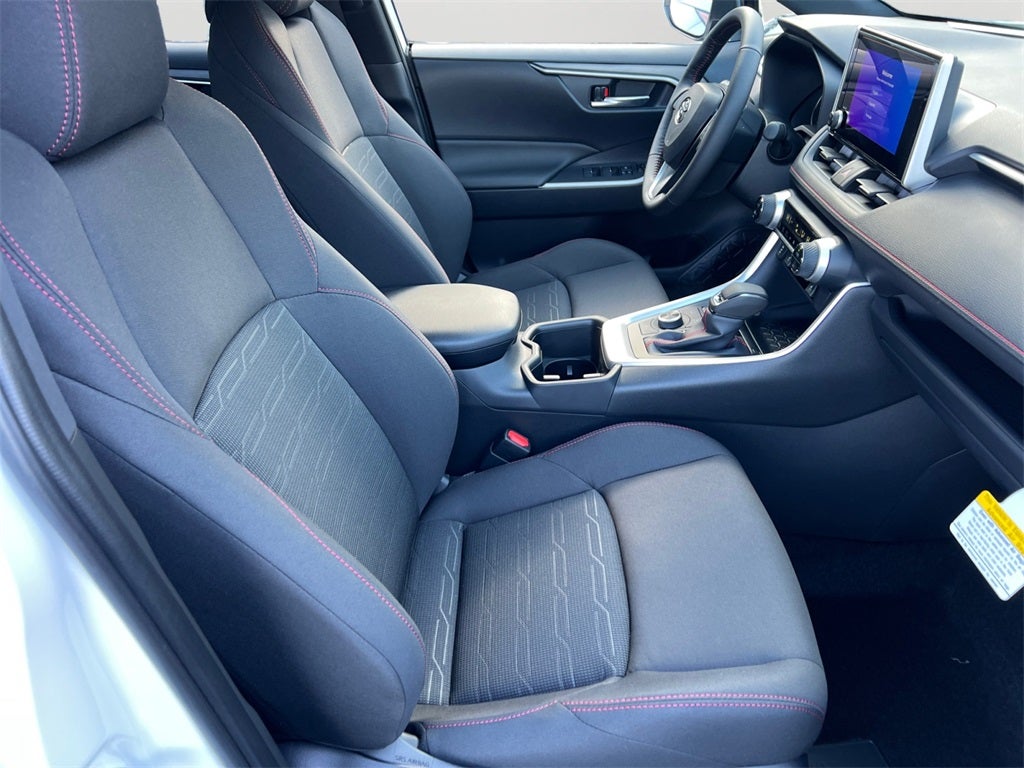 2025 Toyota RAV4 Plug-In Hybrid SE