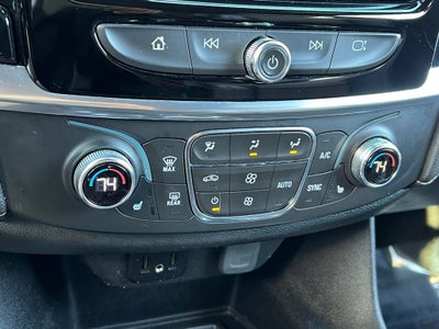 2022 Chevrolet Traverse LT Leather